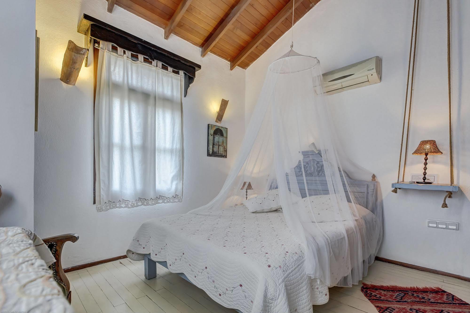 Retro Butik Otel (Adults Only) Çeşme Exteriér fotografie
