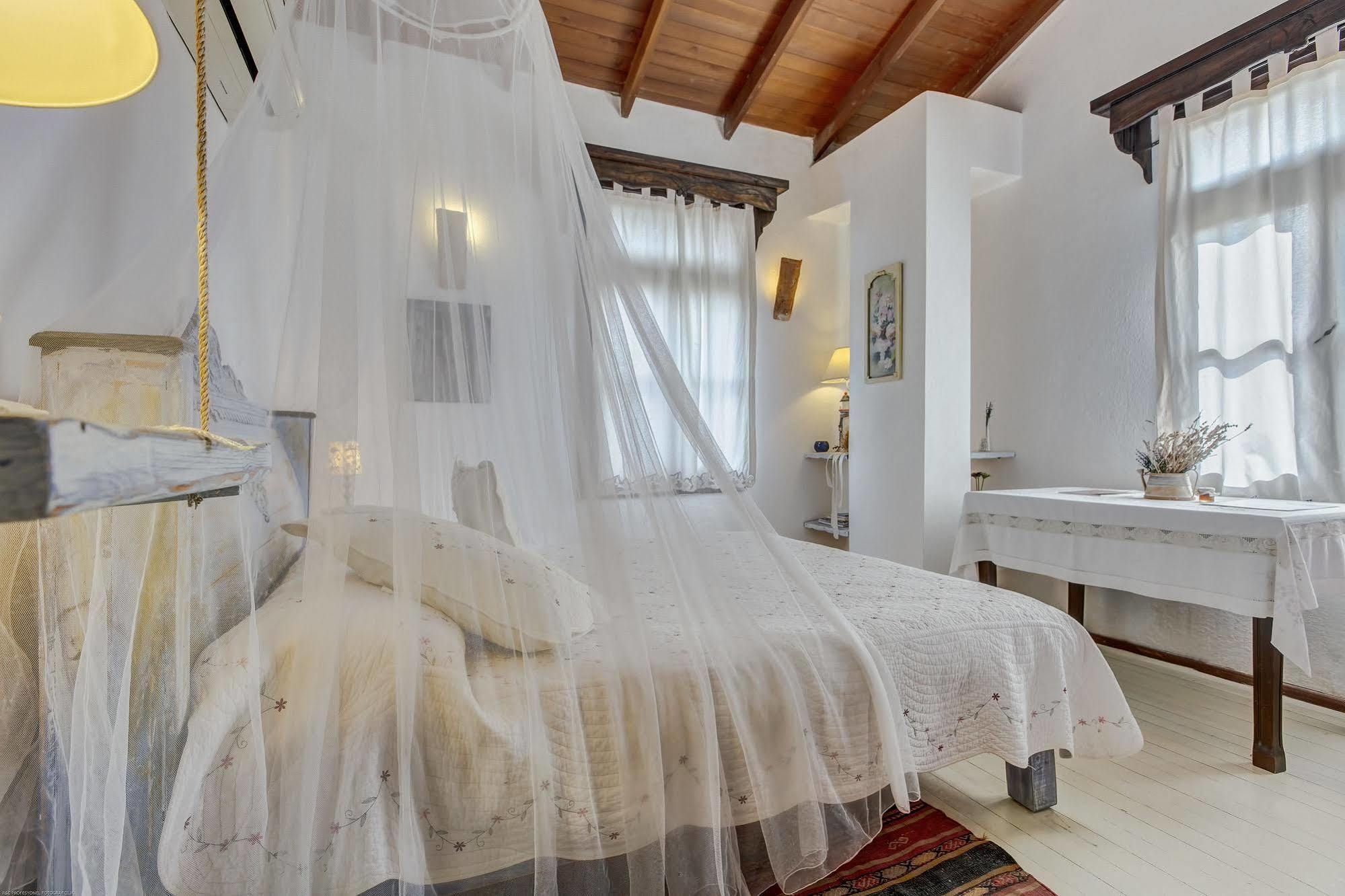 Retro Butik Otel (Adults Only) Çeşme Exteriér fotografie